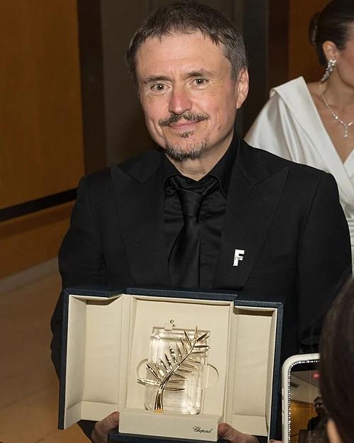 Cristian Mungiu's 'Fjord' Wins Palme d'Or at Cannes 2026, Neon Claims Seventh in a Row