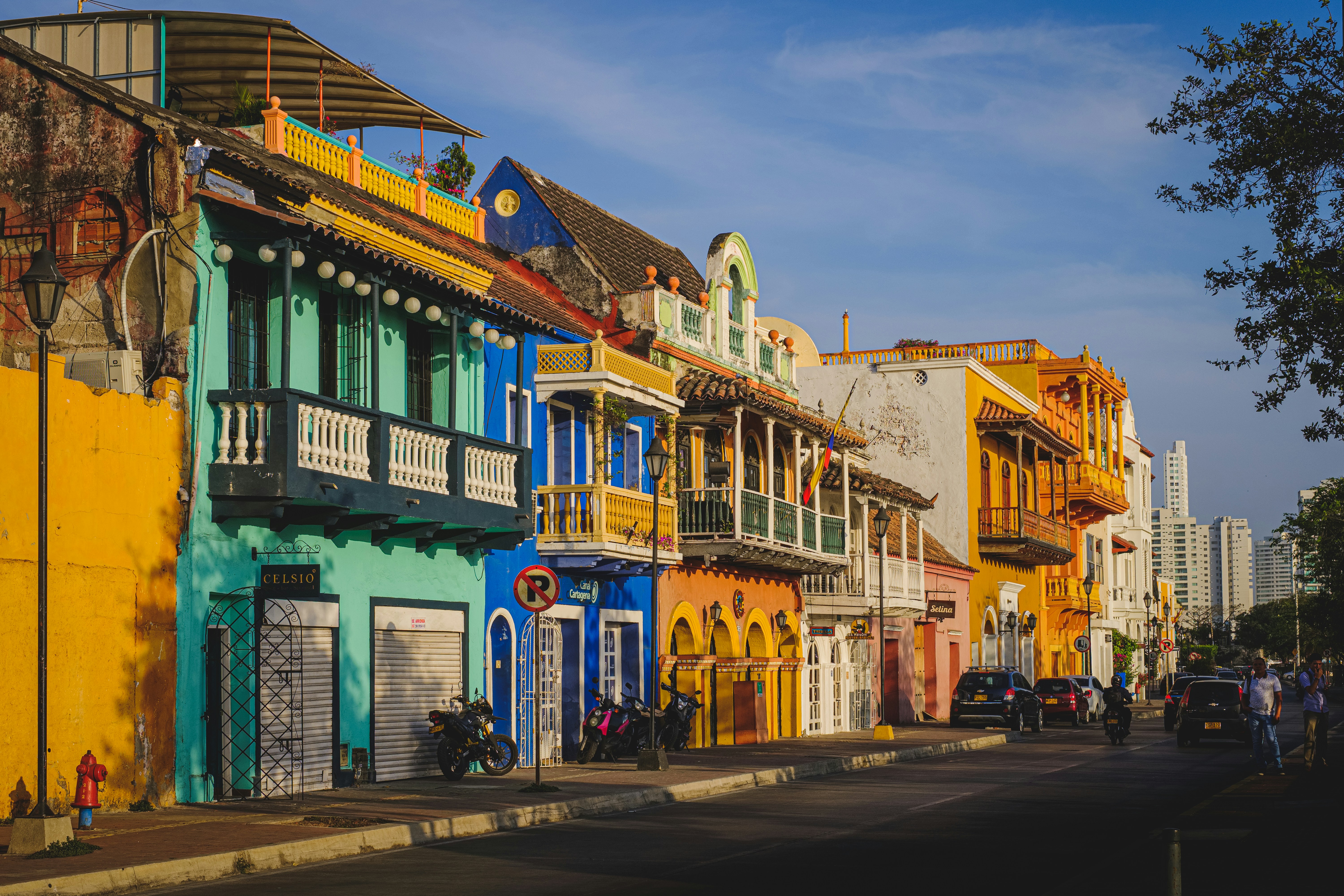 Colorful colonial buildings in Cartagena old city